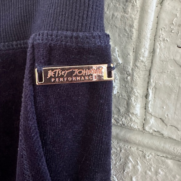 Betsy Johnson, performance joggers, size Small - Picture 2 of 7
